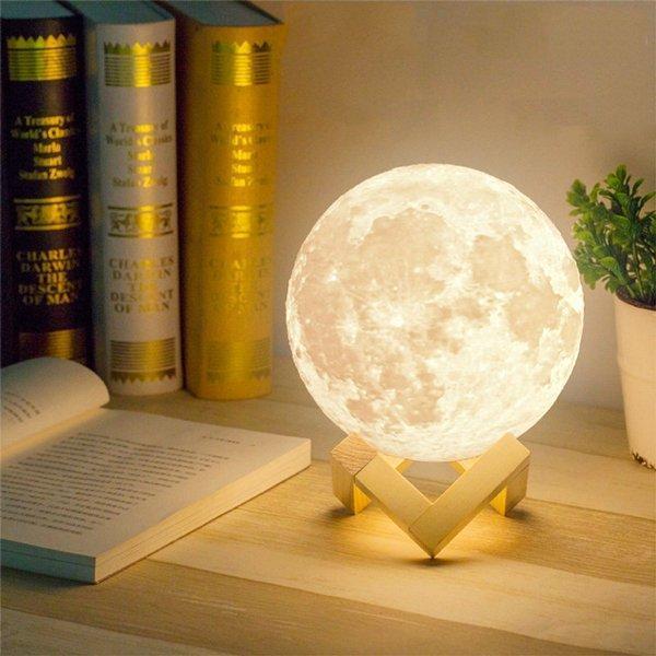 lampa luna 3d - cadouri de craciun